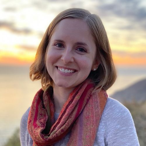 Nicole Erb headshot